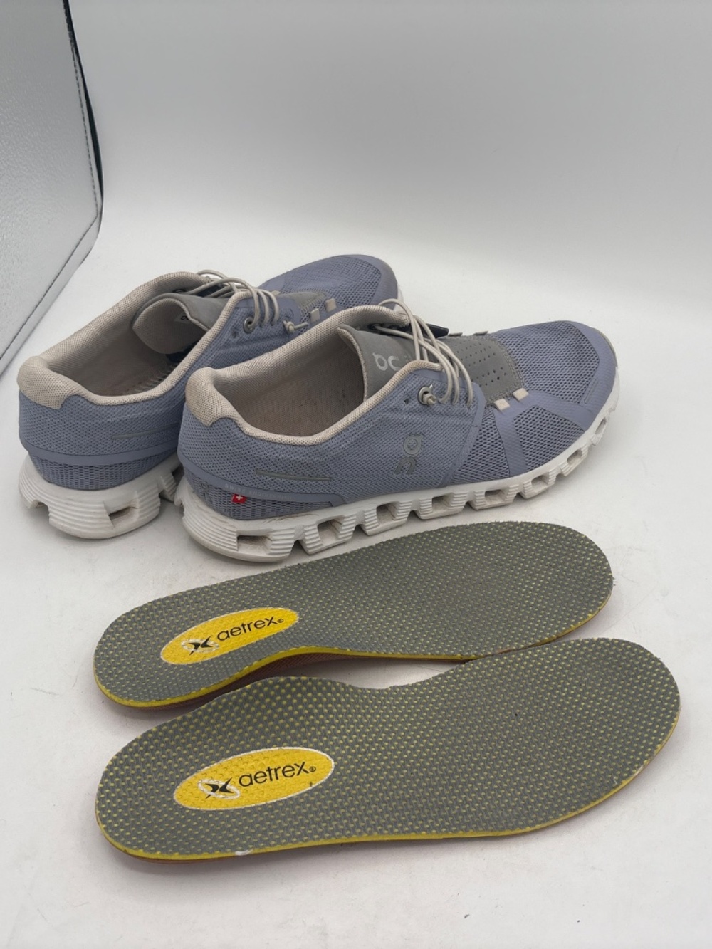 On Cloud 5 Slip On Running Shoe Purple White Size 9.5 w/ Aetrex Train Orthotics - Picture 4 of 15